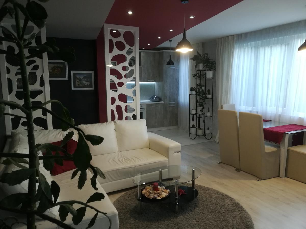 بورغاس Apartments Topalovi المظهر الخارجي الصورة